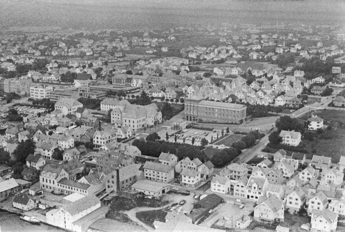 Flyfoto fra Haugesund.