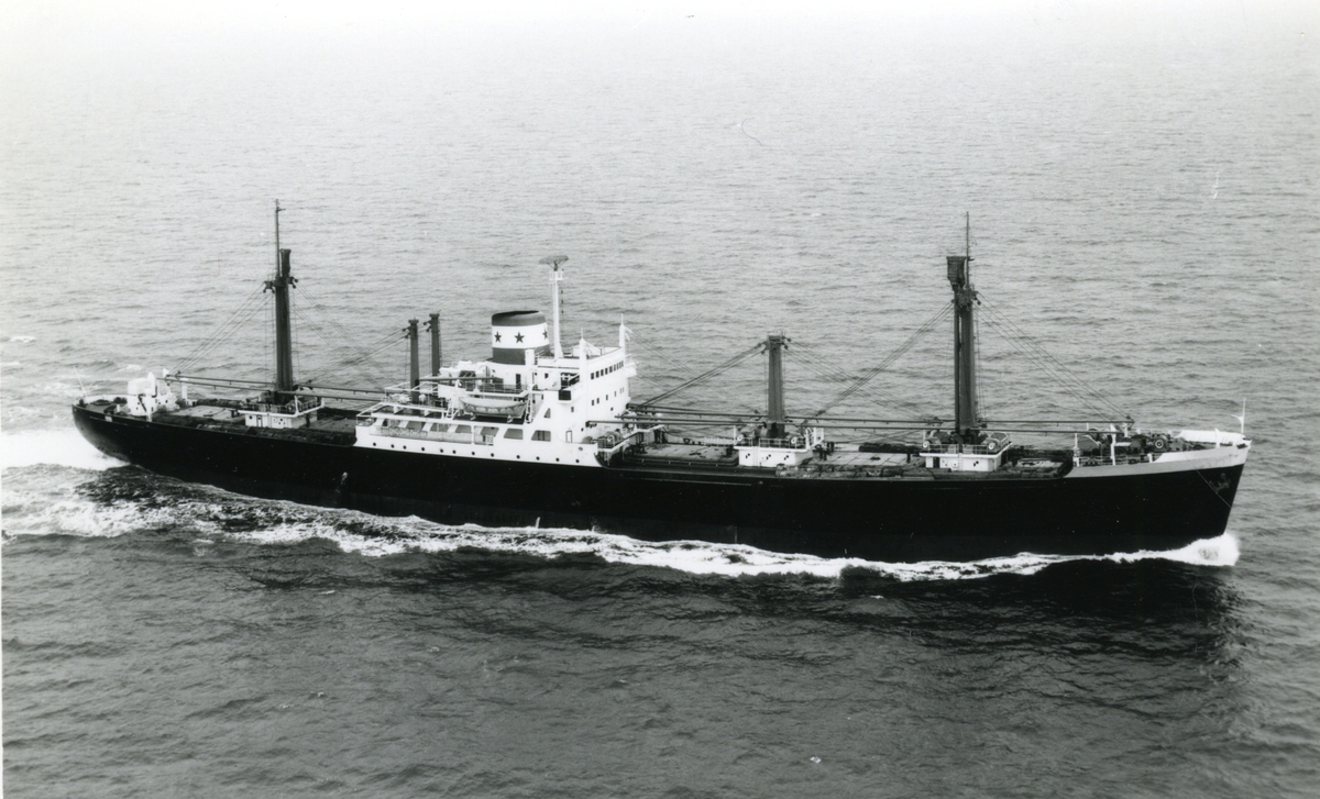 Ägare:/1958-70/: Compagnie Maritime des Chargeurs Réunis S.A. Hemort: Dunkerque.