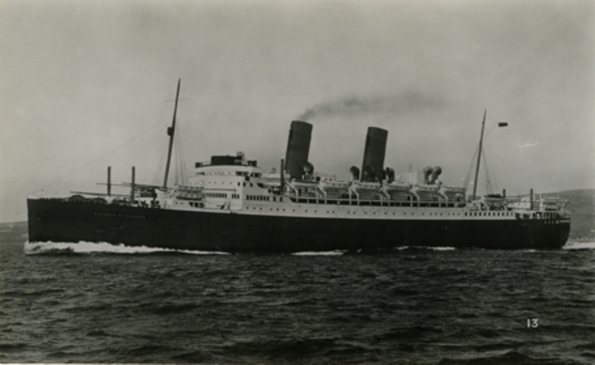 Passagerarfartyget RMS DUCHESS OF BEDFORD.