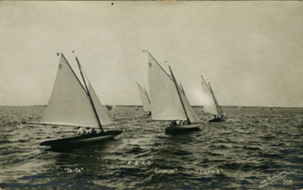 K.S.S.S. "Ta-Ta", "Gudrun", "Ellen II". Axel Eliassons Konstförlag, Stockholm. 858
