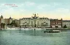 Stockholm. Vy över Södra Blasieholmshamnen med Grand Hotel i bakgrunden.