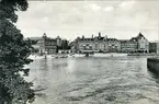 Stockholm. Vy över Södra Blasieholmshamnen med Grand Hotel i bakgrunden. Vykort.