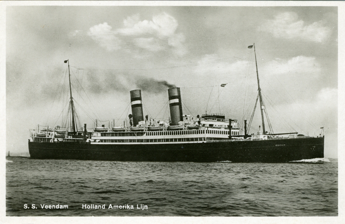 S.S. Veendam - 15.450 Br. reg. Tons
Holland-America Line