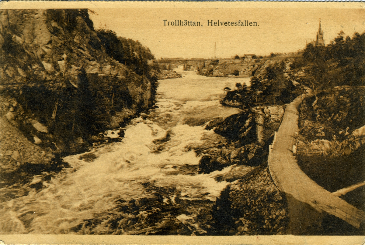 Trollhättan, Helvetesfallen.
Förlag: Eduard Petterssons Bokh. Trollhättan