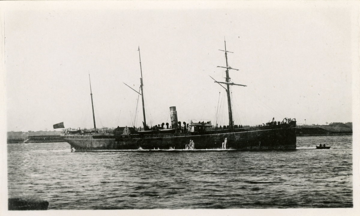Album 6, foto 155
Refoto gm Nautical Photo Agency  (UK)