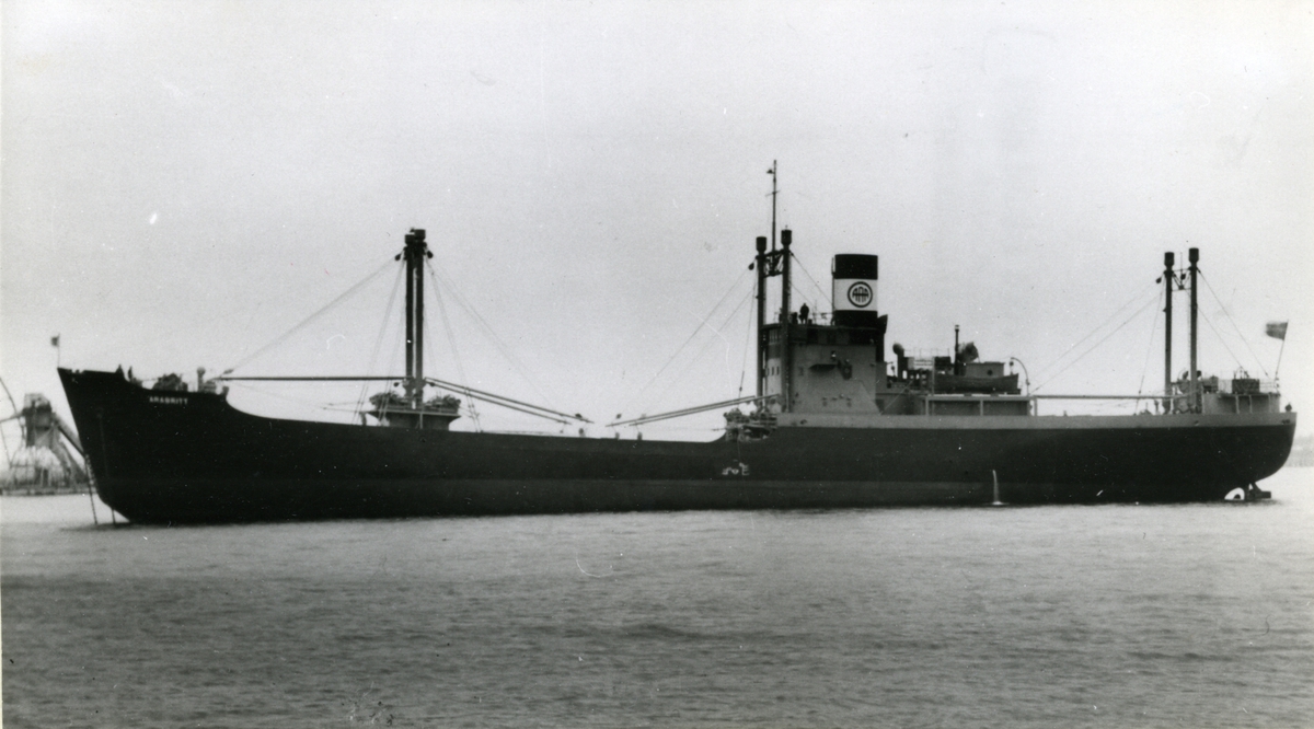 Ägare:/1942-54/: AB Arafart. Hemort: Stockholm.