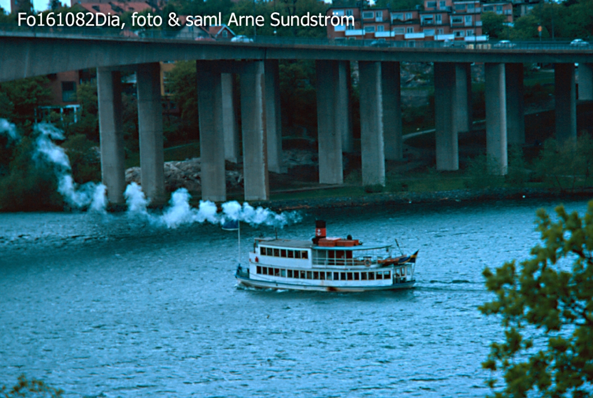 Drottningholm u Essingeleden maj 76