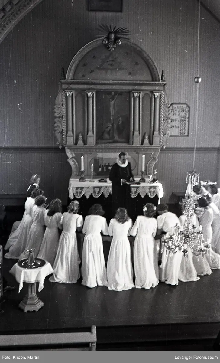 Konfirmasjon i Vestvik kirke.