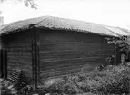 Portlider och matbod - nu på friluftsmuseet Disagården - på ursprunglig plats i Gränby, Björklinge socken, Uppland