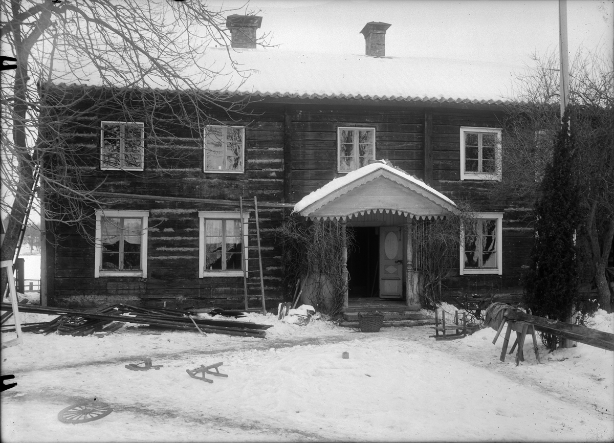 Nyvlastugan - nu på friluftsmuseet Disagården - på ursprunglig plats