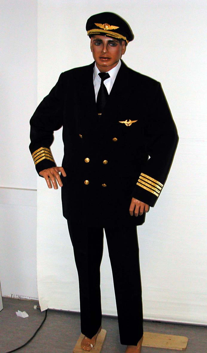 SAS Vingen, Gullsnor, Kapteinstriper