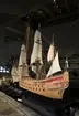 Vasa 1:10 modellen, bemålad och på plats igen.
Helfigur 451.