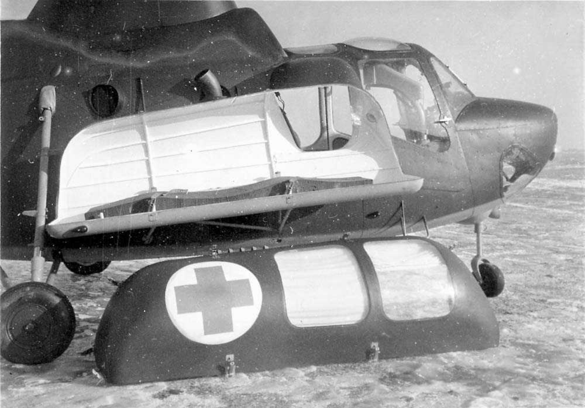 Ett helikopter på bakken, MIL MI-1 Hare Helik SP-SAB.