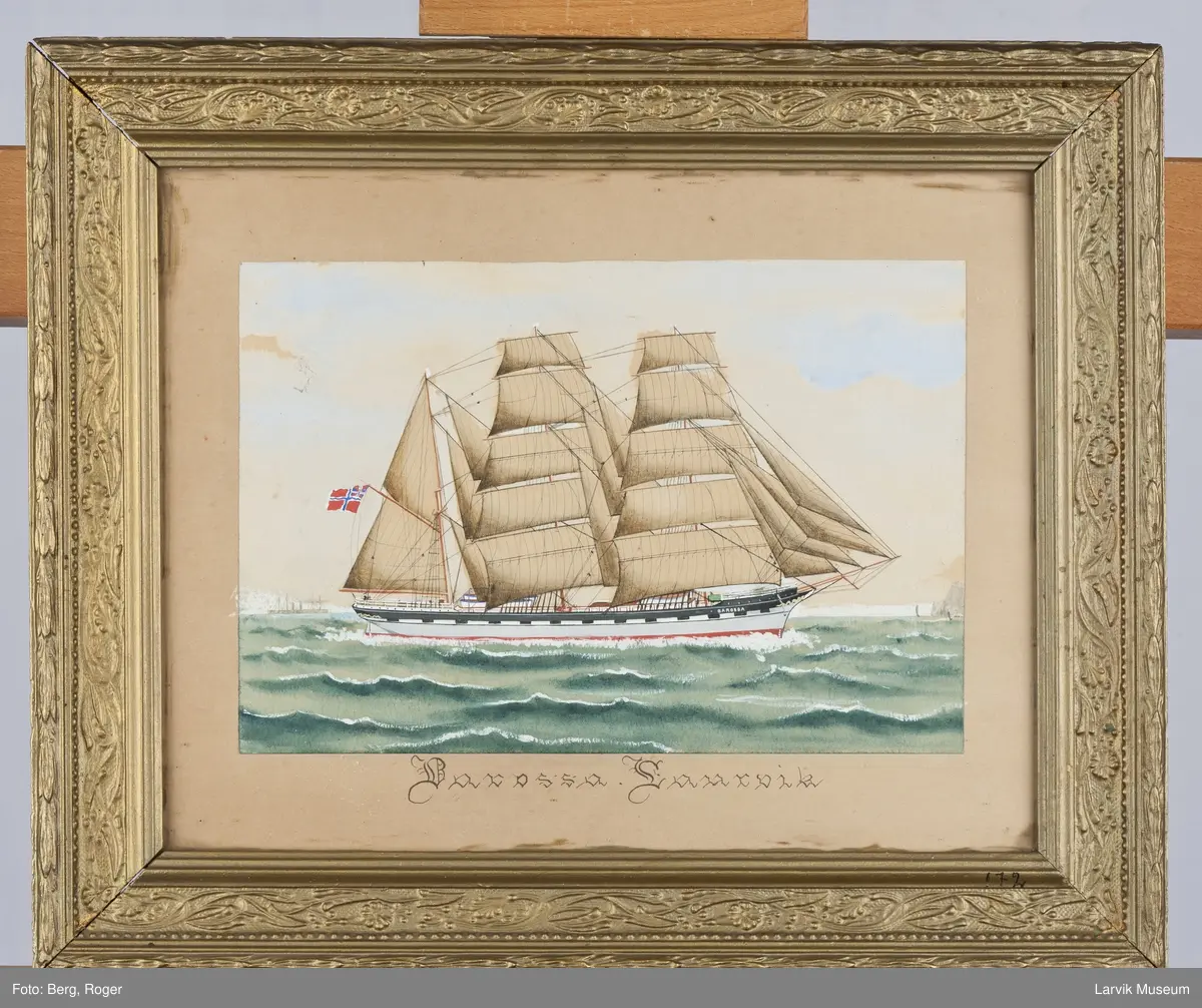 BAROSSA
ex britisk s.n.
Nasjon: Norsk
Type: Fullrigger
Byggeår: 1873
Byggested: Monkwearmouth, Sunderland, England
Verft: W. Pile & Co.
Byggenr: 232
Endelig skjebne: 9/10 Riga - Sarpsborg, cellulose - tømmer. Kantret 1909 24/10 i Skagerak (13 omkommet). Innslept Grimstad 27/10. Opphugget 1909.