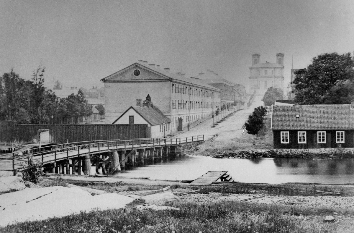 Stumholmssundet i Karlskrona träbron rev 1956