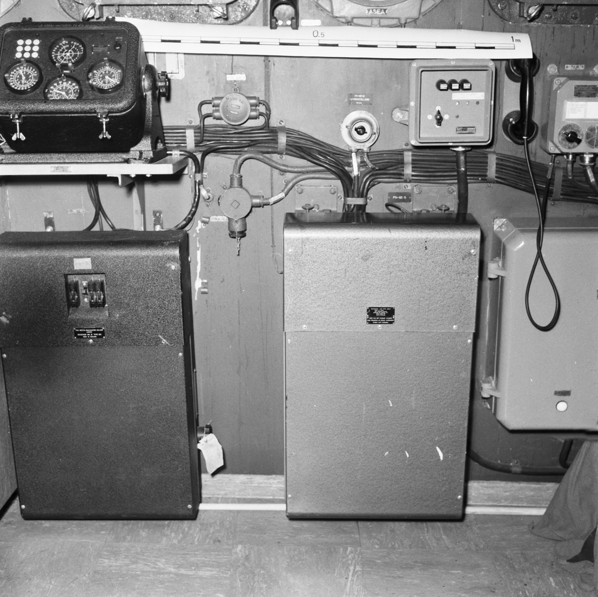 V19671