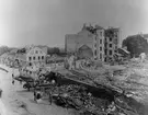 Röjning efter den stora branden vid stortorget, Rådhusgatan och Ronnebygatan år 1909