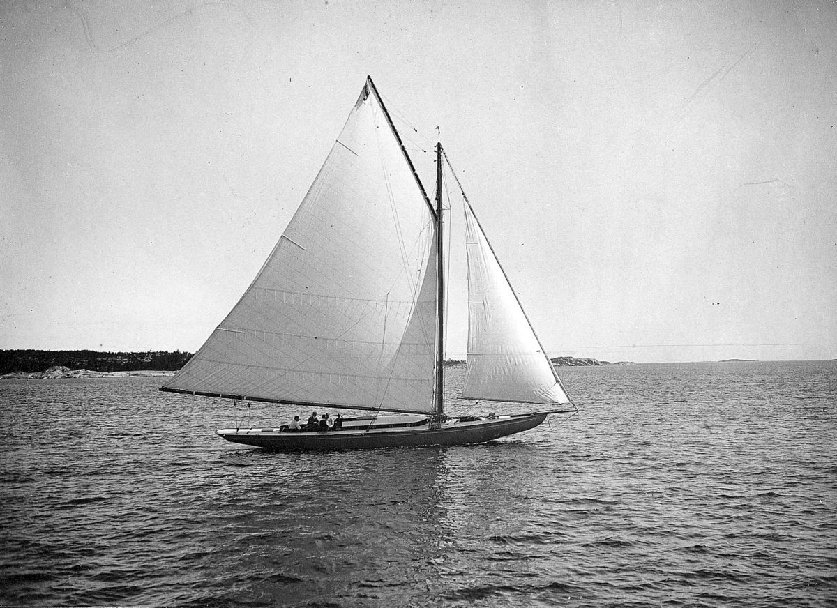 "Owaissa"
"E. Salander foto"