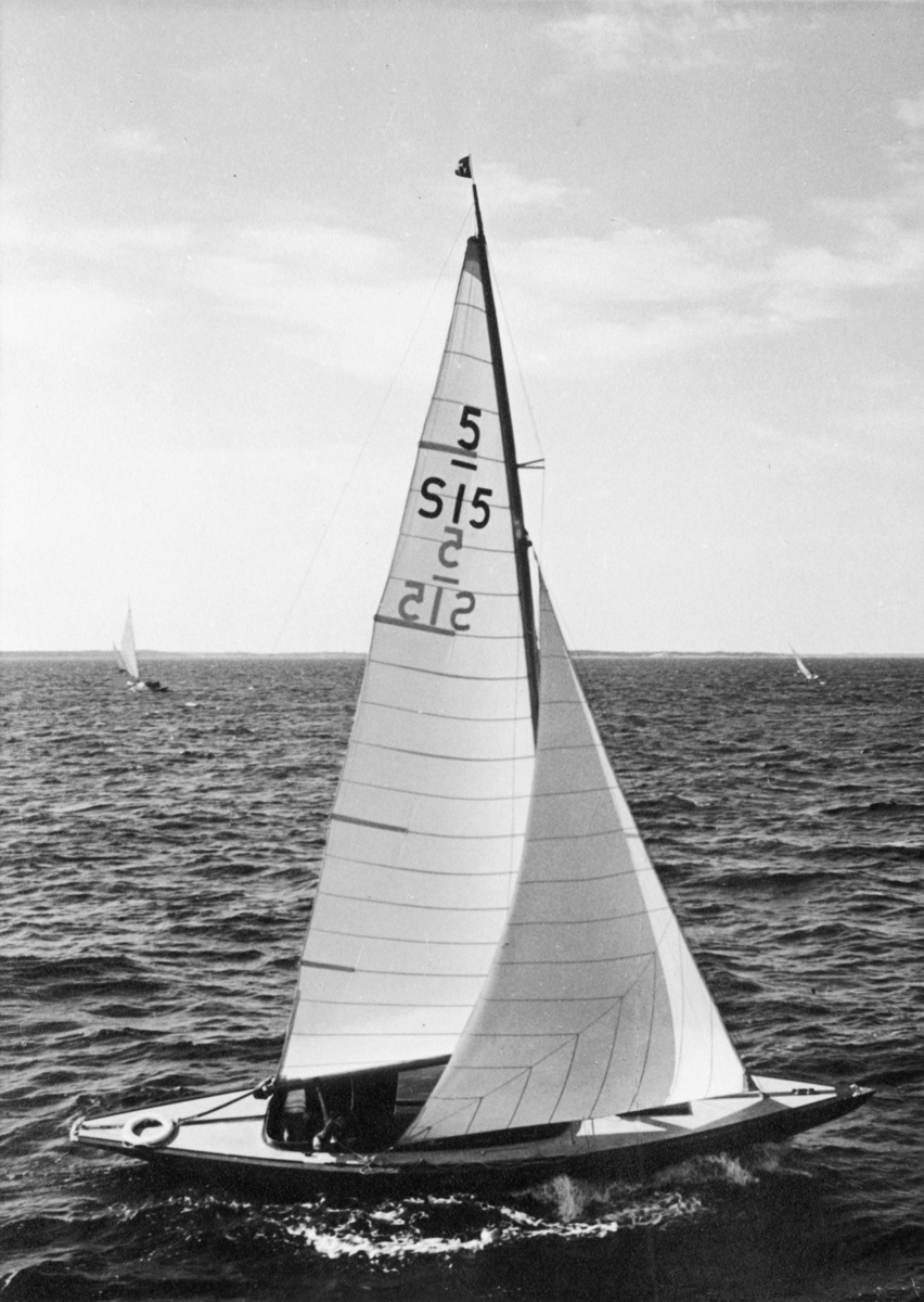 "Sioux, int. 5 m jakt."
"Foto: Harry Nyström."