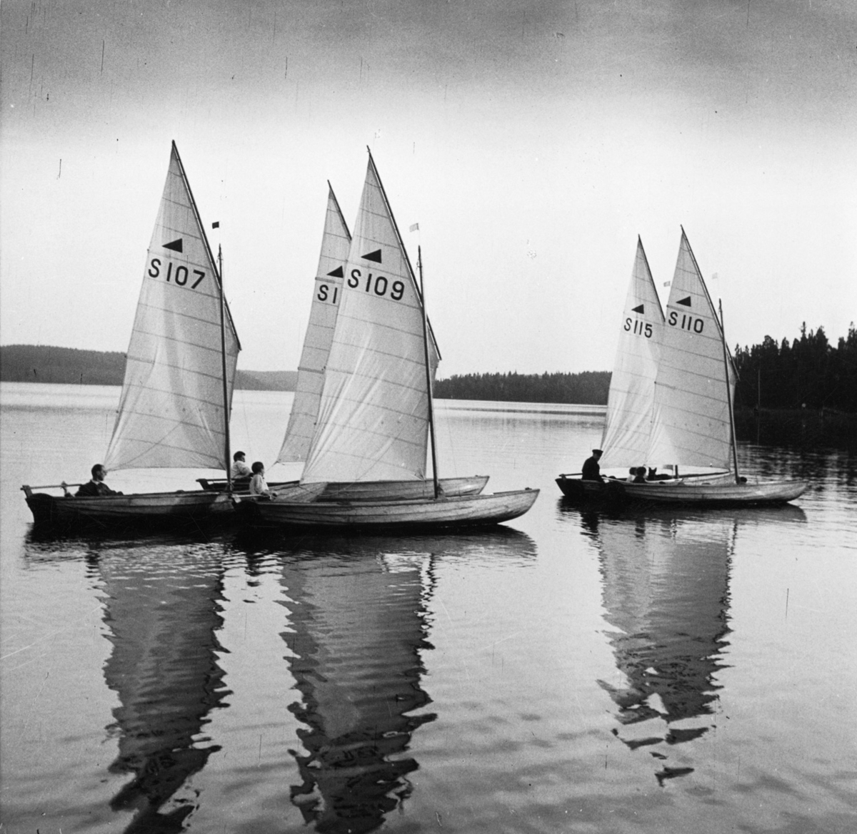 "Oslojollar i stiltje."