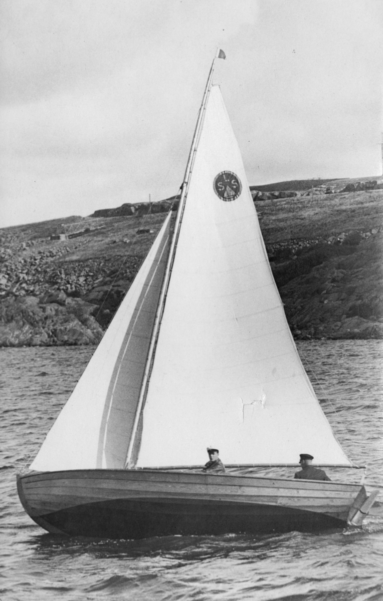 "18 kvm Långedragsjulle" "Bild 7."