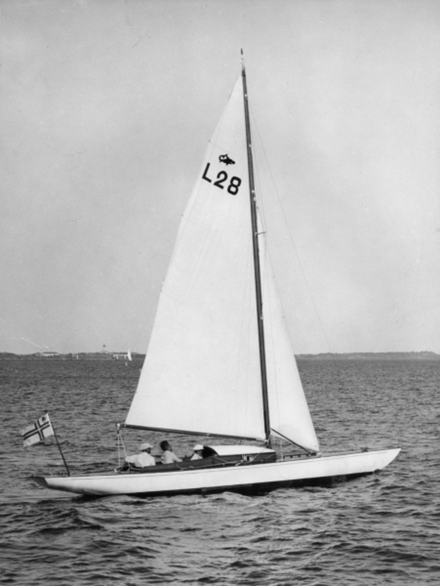 "Jakt"
"1 sp" "ev" "58 mm" "34 %"