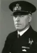 Jens Stefenson, Kommendör, född den 1.2.95.
Chef för Karlskrona örlogsstation fr. 1.10.49.