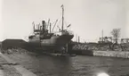 Lastångfartyget GUNNEL på slipen.