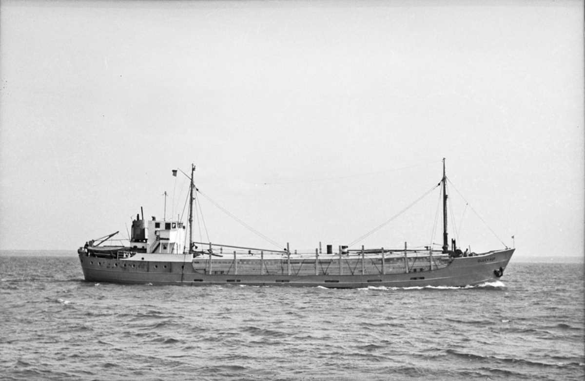 Ägare:/1950-60/: Hermann Wegener. Hemort: Hamburg.