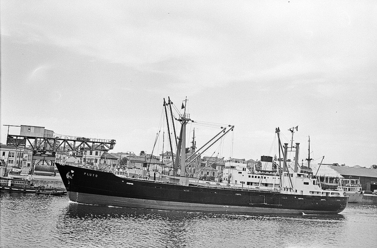 Ägare:/1957-64/: ett partrederi, Huvudredare: Dampfschiffahrts Ges. Neptun A.G. Hemort: Bremen.