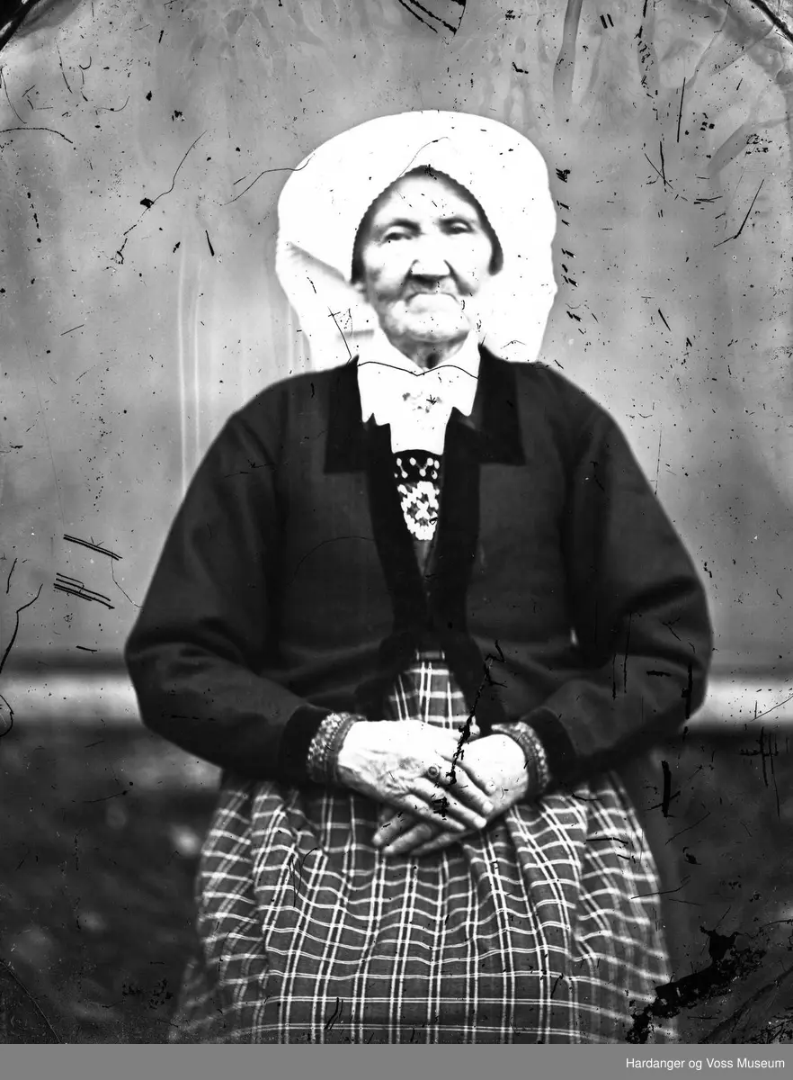 Portrett, Anna S. Hus, Børve