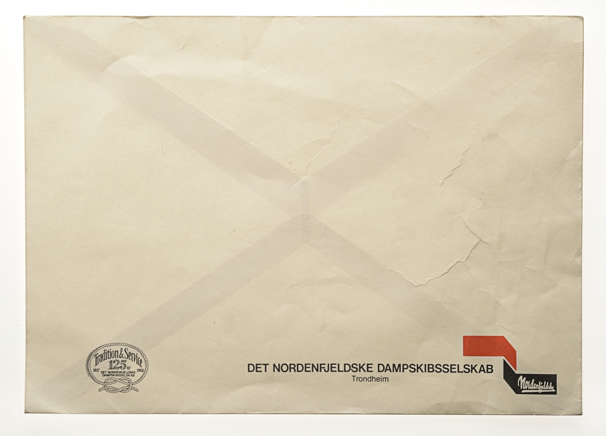 Rektangulær konvolutt med logo.