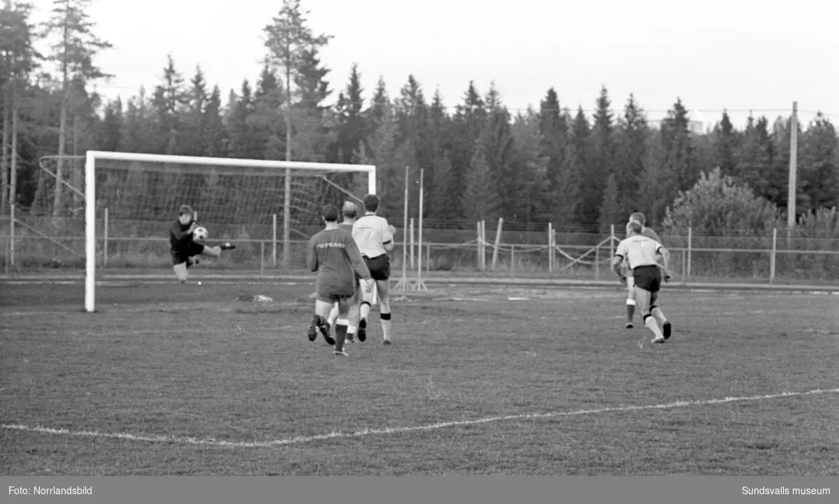 Korpfotboll, Sundfrakt-Bilfrakt Umeå.