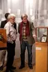 Fotohistoriker Björn Axel Johansson, fotokonservator Lennart Andersson och museichef Peter Johansson (delvis skymd) tittar på utställningen Familjebilder, dagen före invigningen på Vänersborgs museum. 

Utställningen Familjebilder producerades av Virserums Konsthall i samarbete med fotohistoriker Björn Axel Johansson. Inför visningen på Vänersborgs museum hade bilder och material från närområdet tillförts. Utställningen pågick perioden 11 februari - 6 maj 2012.