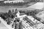 Flygfoto över Dalsjöfors Toarp Kyrka
