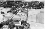 Flygfoto över Askims kyrka Hovås