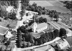 Text på bild:  Äspered  Kyrka Flygfoto