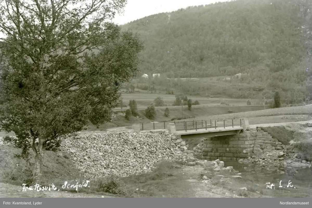 Fra Røsvik, Sørfold. 
Kvantolands protokoll: Røsvik bru
