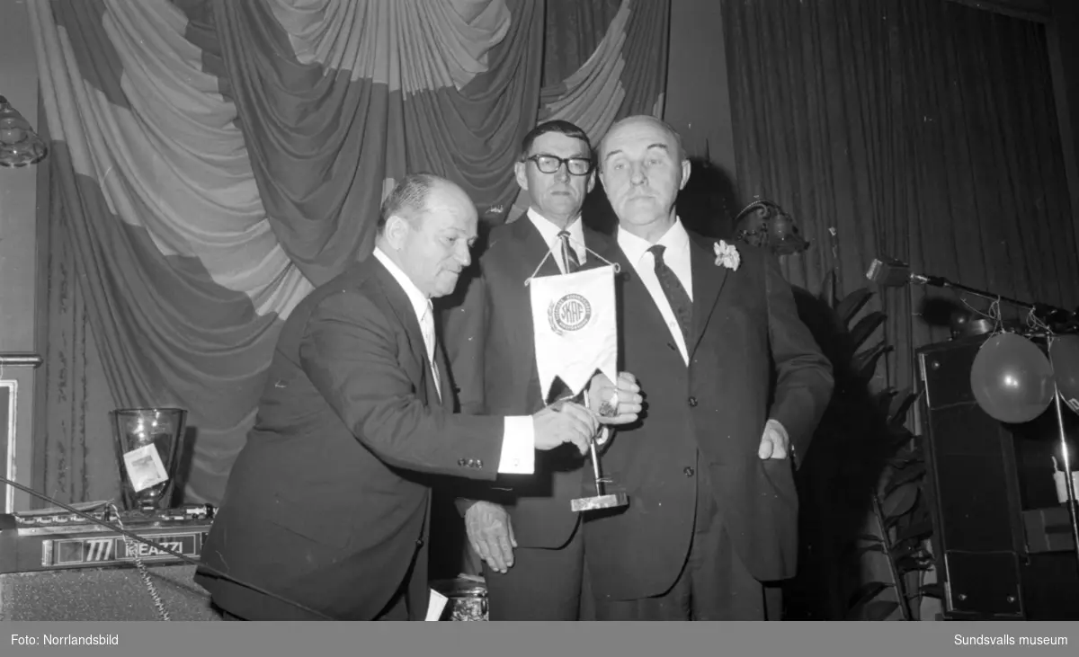 Kioskägarkongress i Stadshussalongen. Fotograferat för Expressen.