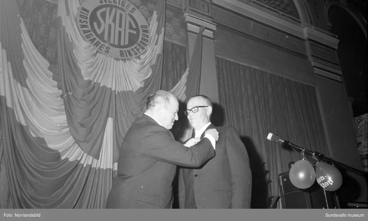 Kioskägarkongress i Stadshussalongen. Fotograferat för Expressen.