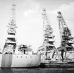 Göteborgs hamn 1940. Lindholshamnens östra kaj med hamnens modernaste kranar. Vid kajen m/s Hallaren av Göteborg. Fil lic Gunnar Jonssons undersökningsresa till Västkusten juni 1940.
