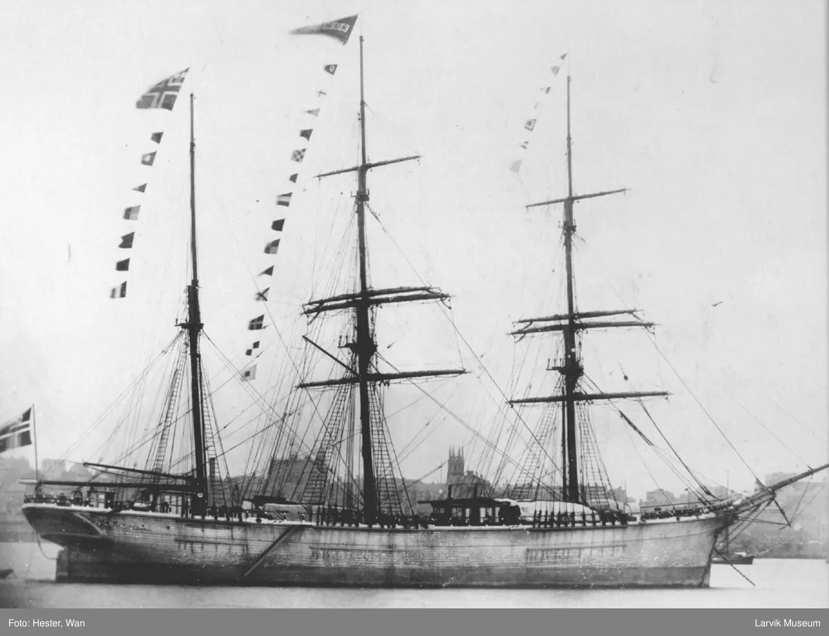 Barken  EXCELSIOR av Larvik