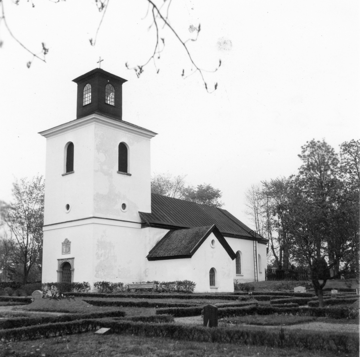 Låssa kyrka