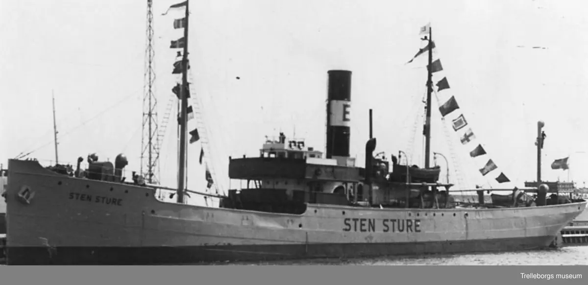 Lastångaren Sten Sture II, 1350 ton deadweight. Inköpt 1940 och förlist 1947. Rederi: Eruths.