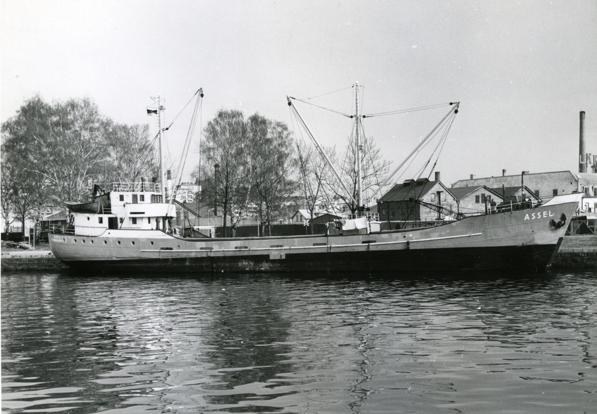 Ägare:/1951-67/: Heinrich Heidhoff. Hemort: Hamburg.