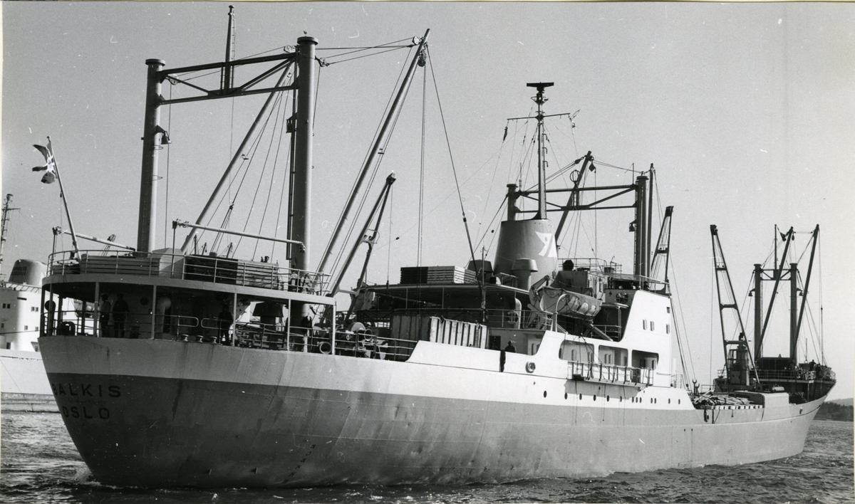 Ägare:/1955-75/: Den Norske Middelhavslinje A/S. Hemort: Oslo.