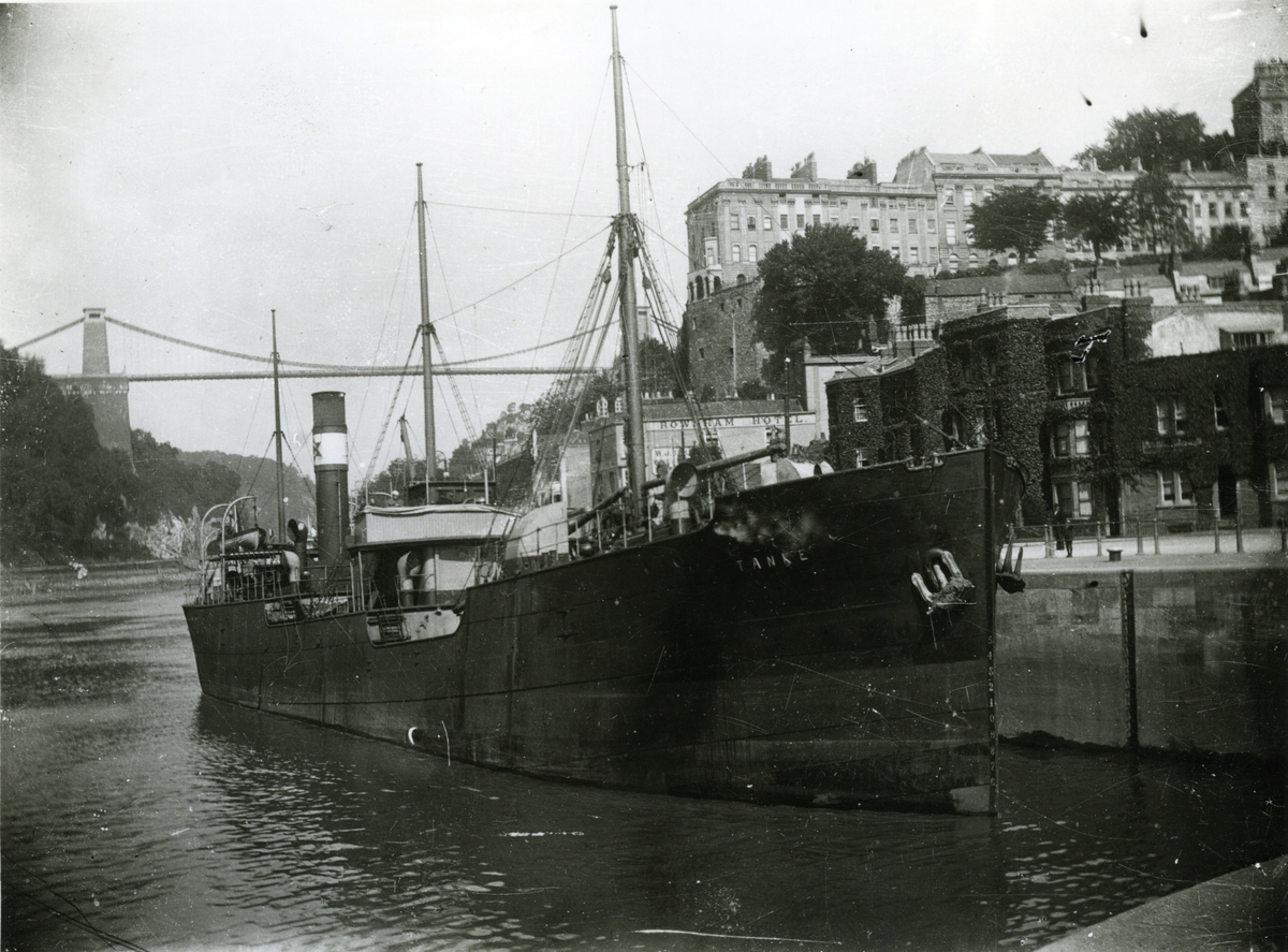 Ägare:/1928-46/: Rederi AB Stella. Hemort: Göteborg.
