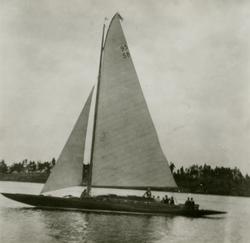 Erik Åkerlunds Tore Holm-ritade skärgårds nittiofemma BRITT-