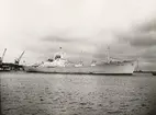 Foto i svartvitt visande lastmotorfartyget BUENOS AIRES taget i Köpenhamn februari månad 1961.