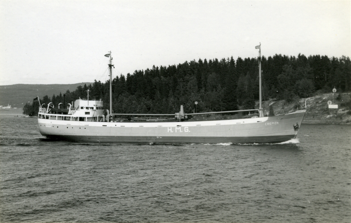 Ägare:/1951-61/: Firma H.M. Gehrckens. Hemort: Hamburg.